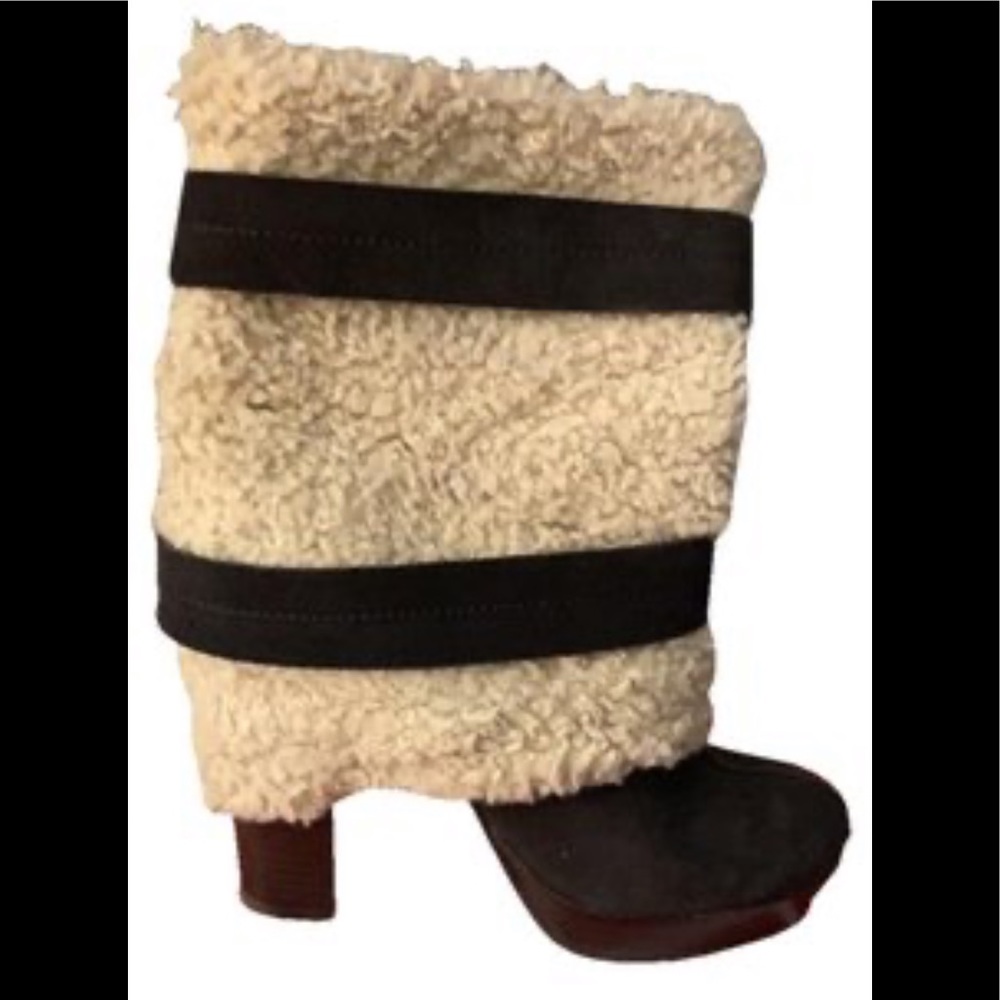 Naughty Monkey Sherpa booties